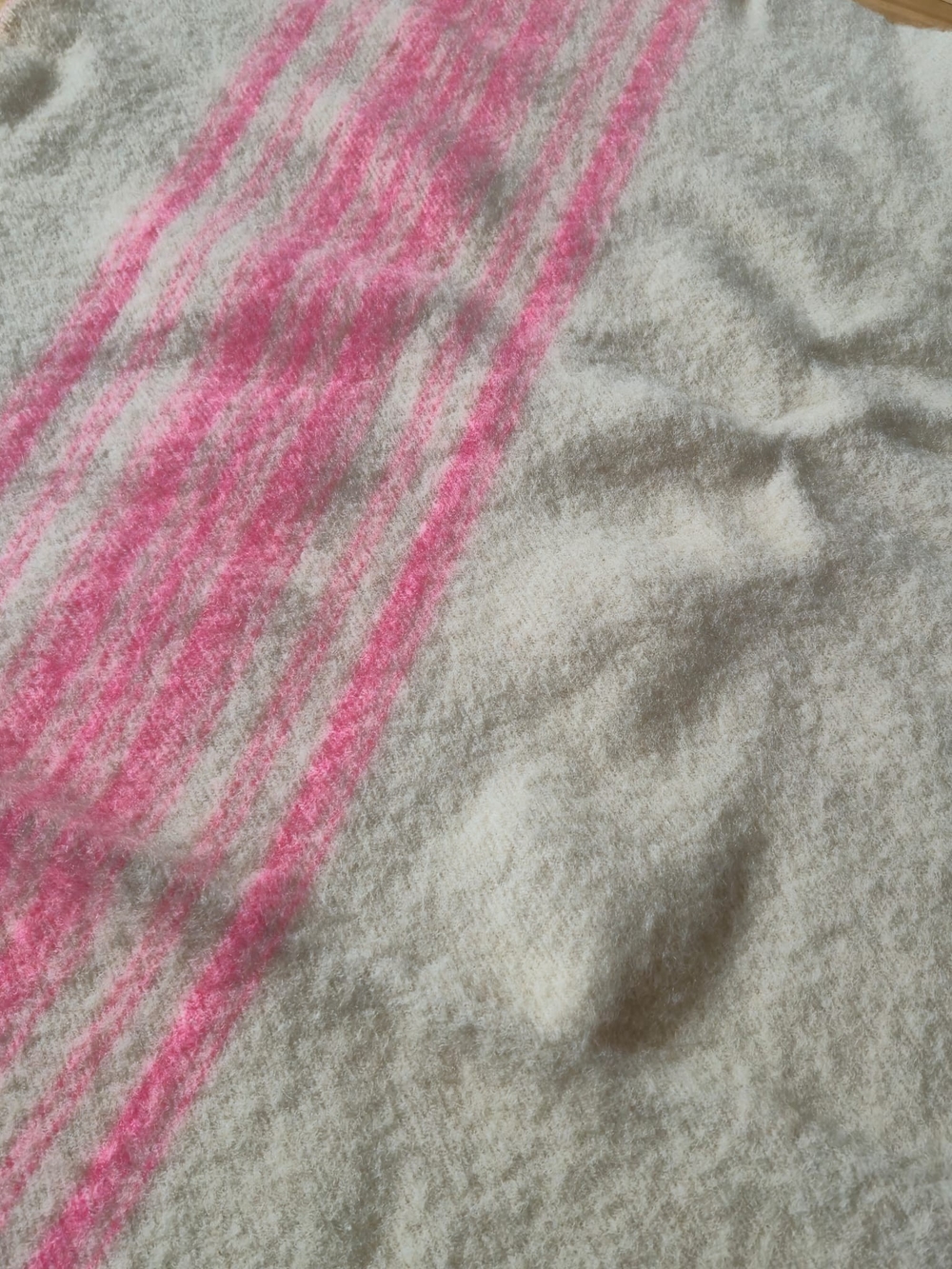 Vintage Mid-Century Mohair Wool Blend Blanket Throw – Pink Stripes 44" x 68" - Picture 5 of 11